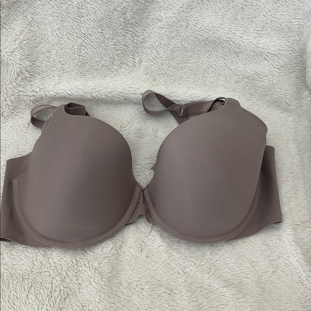 Warner's Gray Smooth Underwire Bra Intimates